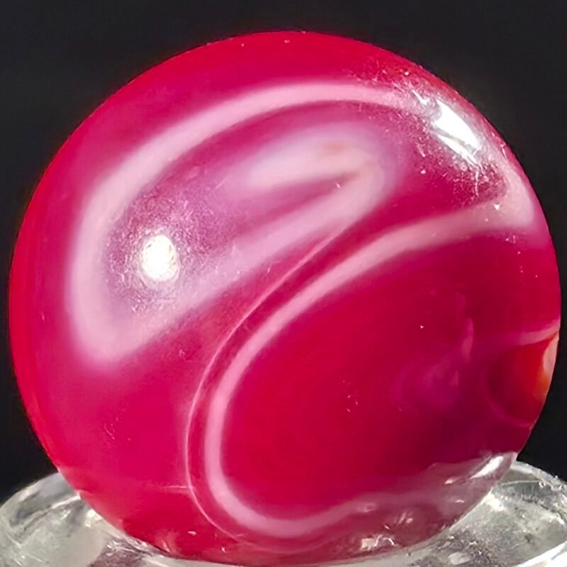 Akro Cornelian Brick Hand Gathered .67 Mint