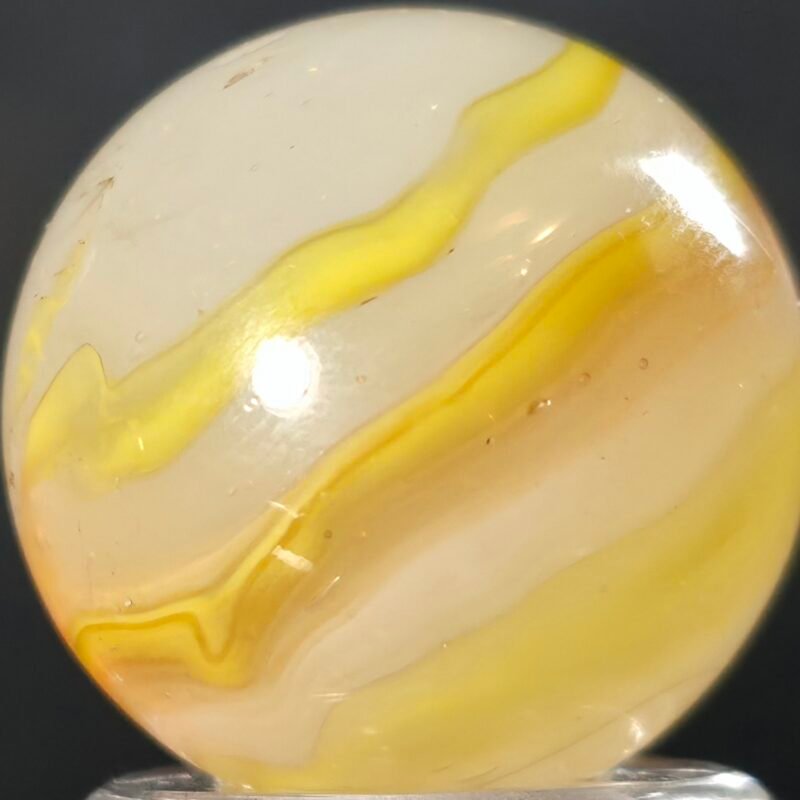 Akro Dug 3 Stream Cork on UV Moss Base Mint(-) 9.4