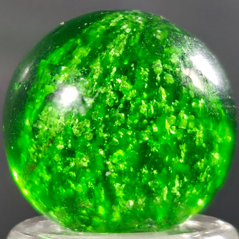 German Green Mica Ghost Core Faceted Single .82 Mint 9.7