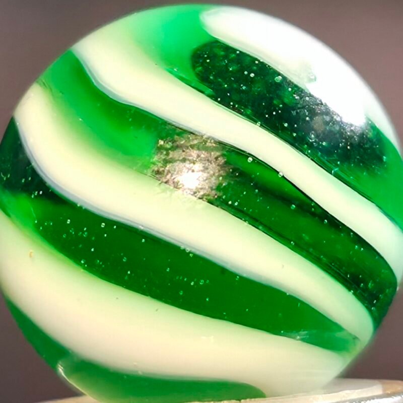 Akro Onyx 3x Twist .64 Gem 9.9