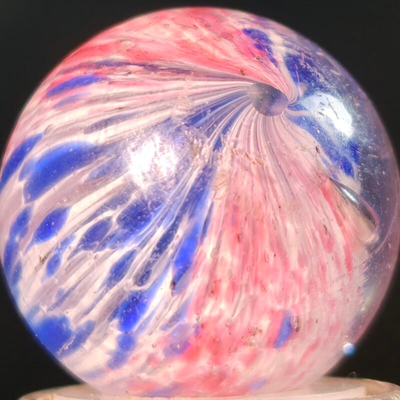 German Paneled Onion W/ Mica Faceted .71 Gem 9.8
